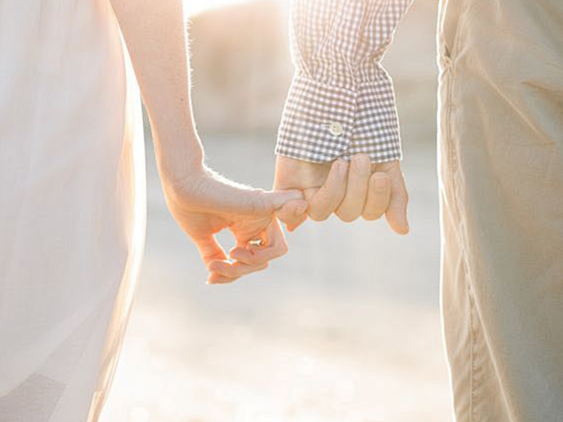 分手后，破碎的关系要不要挽回？